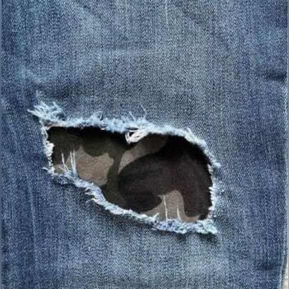 Bootlegger Mid-Rise Skinny Jeans - Picture 4 of 4